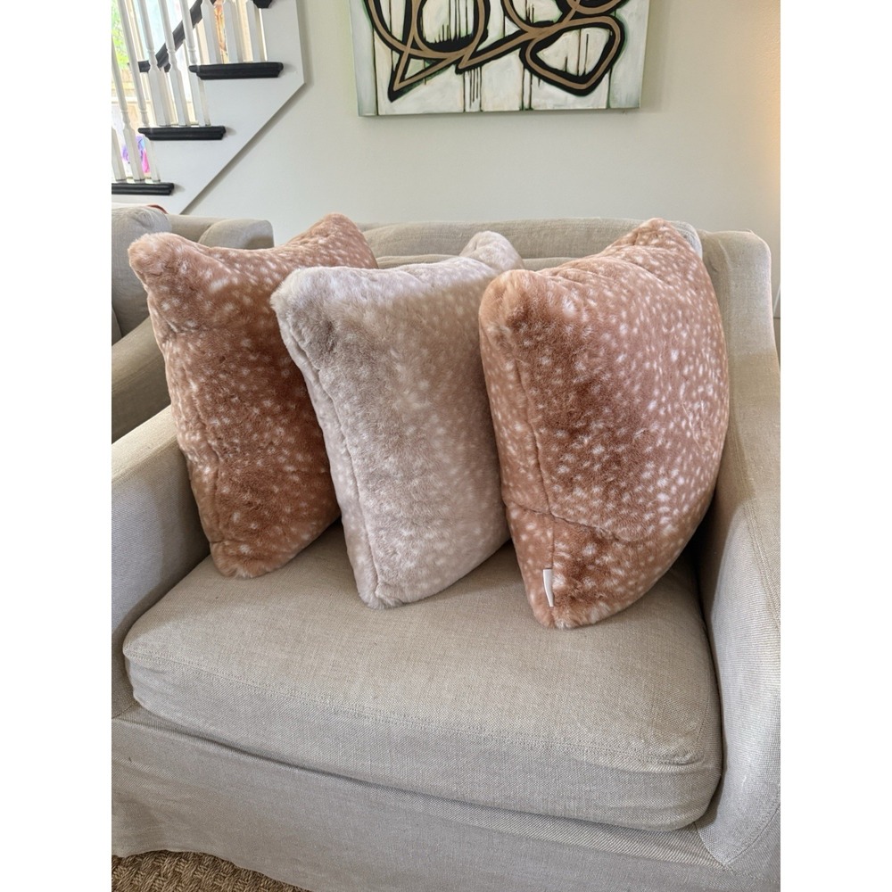 Nicole Miller Artelier Faux Fur‎ Deer Fawn Print Pink Throw Pillows Set of 3